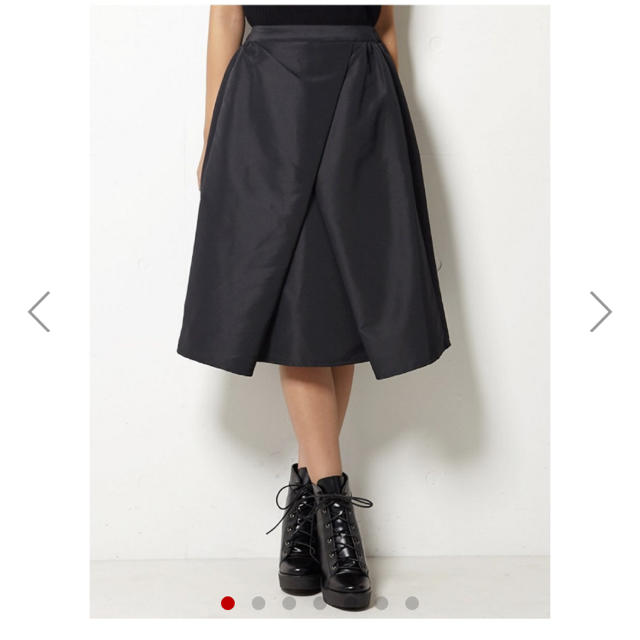SLY(スライ)のSLY ブラック フレアスカート レディースのスカート(ひざ丈スカート)の商品写真