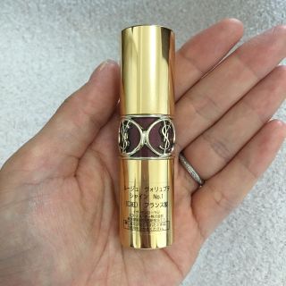 イヴサンローランボーテ(Yves Saint Laurent Beaute)のイヴサンローラン ヴォリュプテシャイン No.1(口紅)