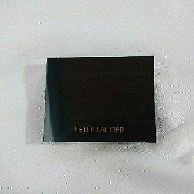 Estee Lauder(エスティローダー)のエスティローダー アイシャドウ 新品未使用 コスメ/美容のベースメイク/化粧品(アイシャドウ)の商品写真