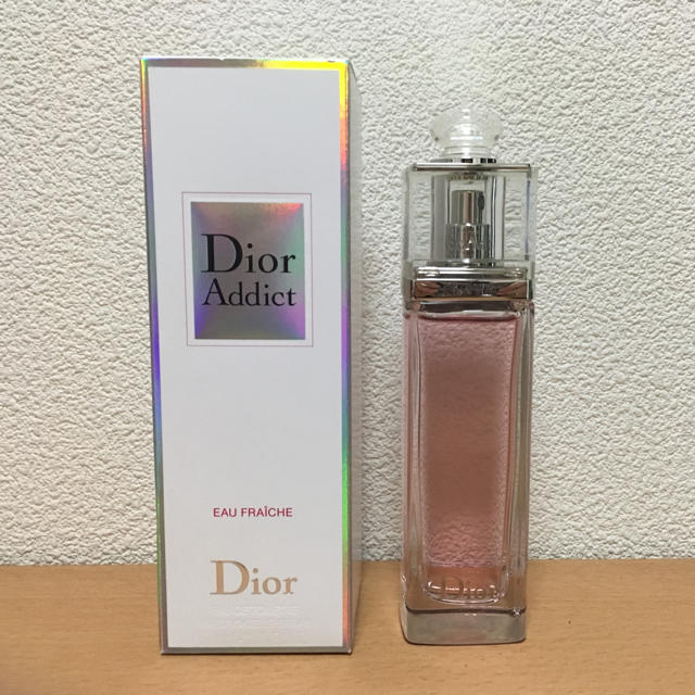 Dior(ディオール)のほぼ新品！Dior アディクト オー フレッシュ♡ コスメ/美容の香水(香水(女性用))の商品写真