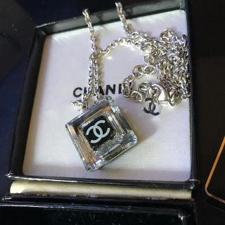 シャネル(CHANEL)のmana様   専用  正規品 シャネル クリスタル  ネックレス(ネックレス)