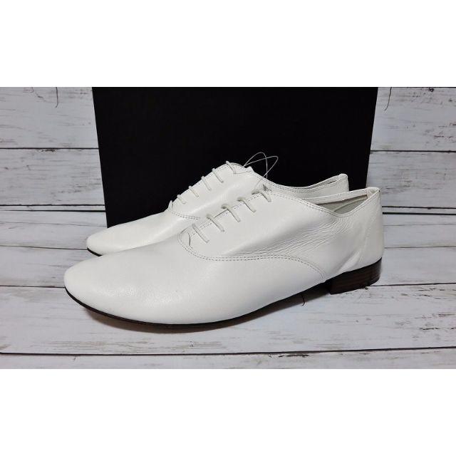 repetto(レペット)の新品 repetto ZIZI メンズ 43 ホワイト フランス製 メンズの靴/シューズ(ドレス/ビジネス)の商品写真