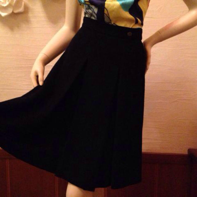 CHANEL(シャネル)の国内CHANELにて24万円で購入新品✨ レディースのスカート(ひざ丈スカート)の商品写真