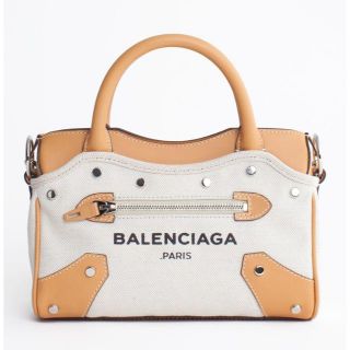 バレンシアガ(Balenciaga)のバレンシアガ　キャンバス×レザーバッグ ベージュ(ショルダーバッグ)