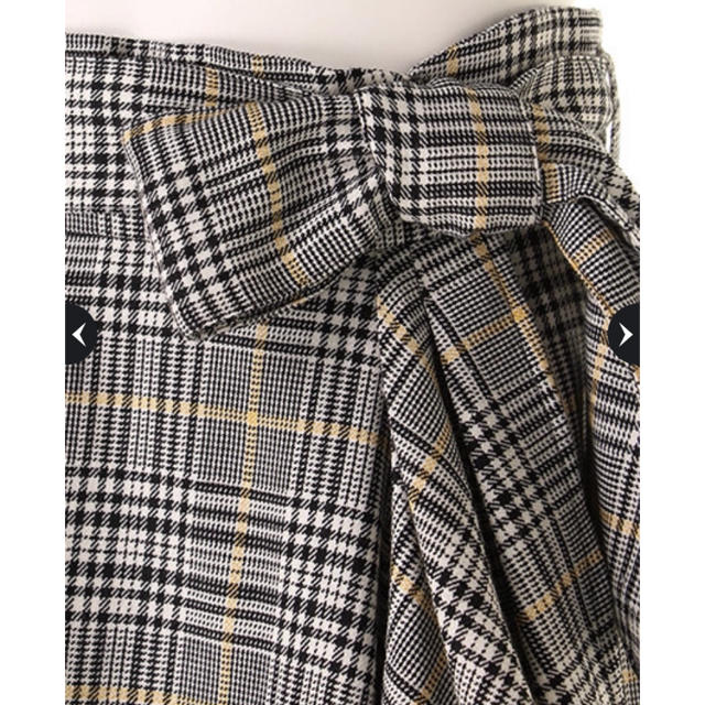 Apuweiser-riche(アプワイザーリッシェ)の新品タグ付☆ラップ風チェックフレアスカート レディースのスカート(ひざ丈スカート)の商品写真