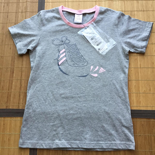 アディダス(adidas)のTシャツ(Tシャツ(半袖/袖なし))