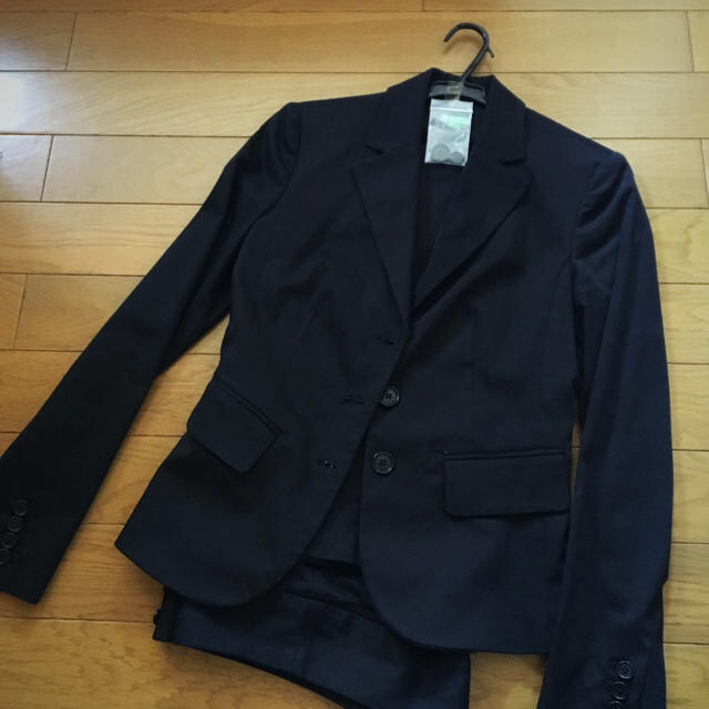 BENETTON(ベネトン)のBenetton 黒スーツ セット レディースのフォーマル/ドレス(スーツ)の商品写真