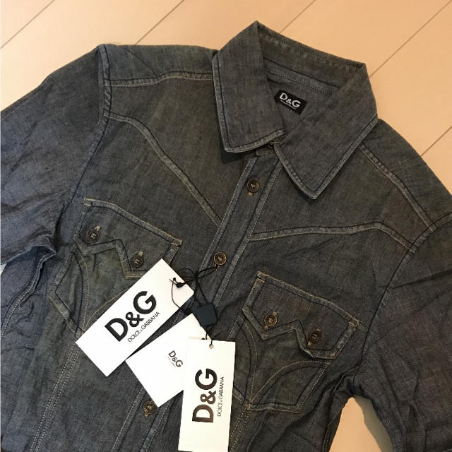 D&G(ディーアンドジー)のD&G ドルチェ&ガッバーナ インディゴシャツ 新品未使用 メンズのトップス(シャツ)の商品写真