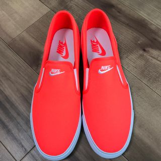 ナイキ(NIKE)のNIKE TOKI SLIP CANVAS 新品未使用品(スニーカー)