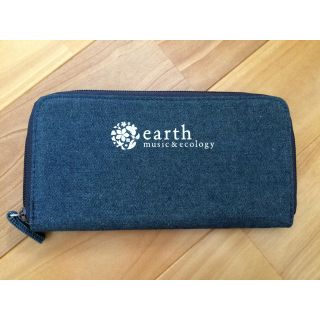 アースミュージックアンドエコロジー(earth music & ecology)のearth music & ecology 長財布 (財布)