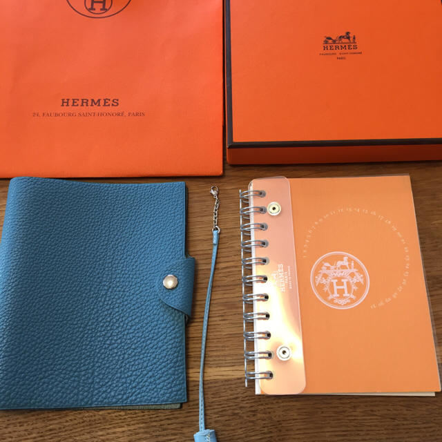 Hermes(エルメス)のエルメス 手帳  レディースのファッション小物(その他)の商品写真