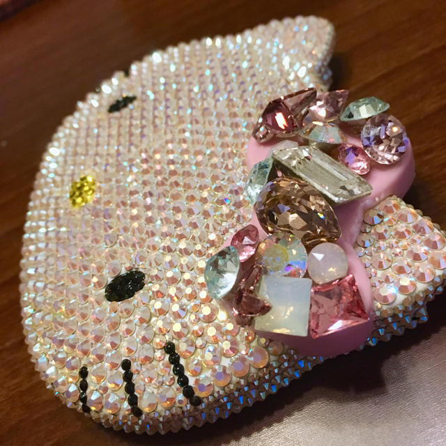 ハローキティ - キラキラ♡ キティ スワロフスキー デコ ハローキティ - キラキラ♡ キティ スワロフスキー デコ