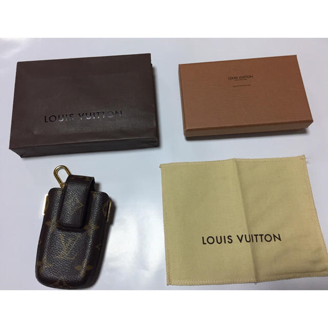 LOUIS VUITTON(ルイヴィトン)のルイヴィトン 携帯ケース アイコスケース メンズのファッション小物(タバコグッズ)の商品写真