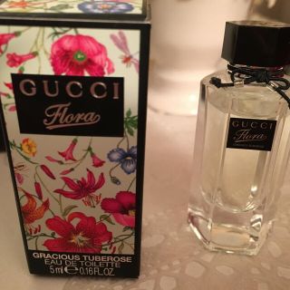 グッチ(Gucci)のGUCCI ミニサイズ香水(香水(女性用))