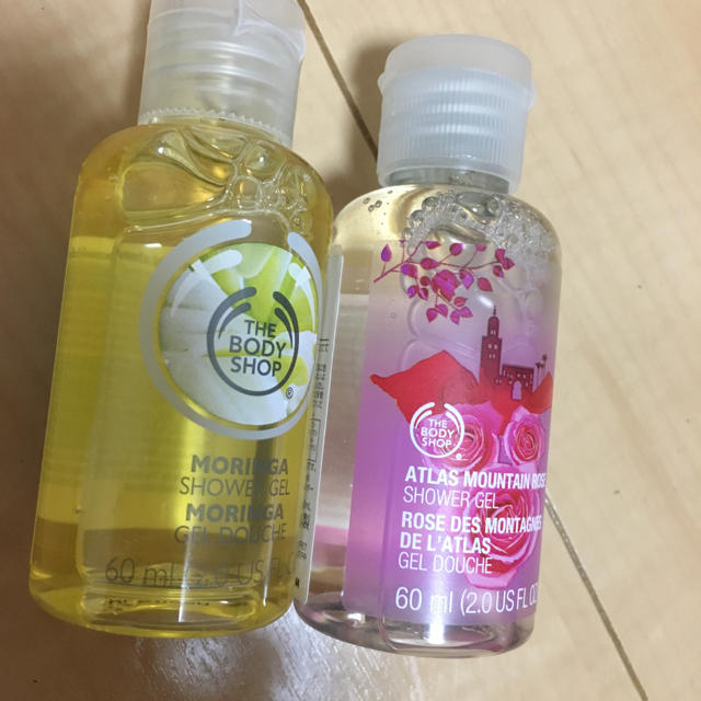 THE BODY SHOP(ザボディショップ)のTHE BODY SHOP ボディーシャンプーバスリリーセット コスメ/美容のボディケア(バスグッズ)の商品写真