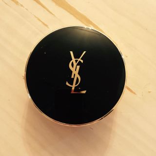 イヴサンローランボーテ(Yves Saint Laurent Beaute)のYSL♡クッションファンデケース(ファンデーション)