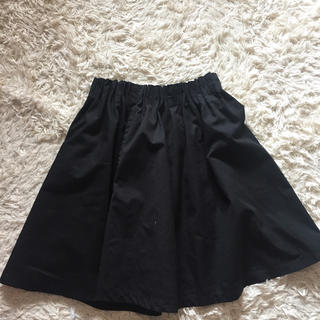 アーバンリサーチ(URBAN RESEARCH)のスカート 黒(ひざ丈スカート)