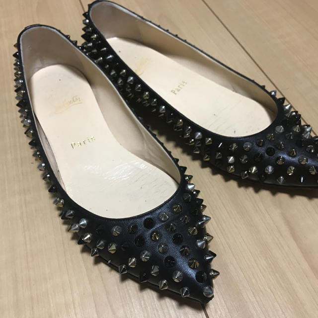 ルブタン♡PIGALLE SPIKES FLATハイヒール/パンプス