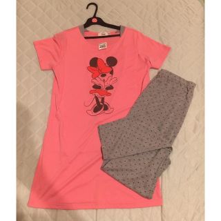 ディズニー(Disney)の♡Ka様専用♡ミニーちゃんマタニティーパジャマ♡授乳口付き♡(マタニティパジャマ)