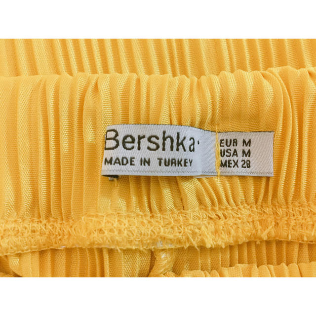 Bershka(ベルシュカ)のBershka パンツ レディースのパンツ(カジュアルパンツ)の商品写真