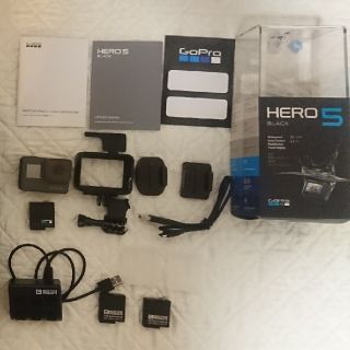 ゴープロ(GoPro)のGopro Hero5 Black本体 替バッテリーマウントセット(ビデオカメラ)