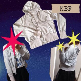 ケービーエフ(KBF)のKBF ショート丈ブルゾン(ブルゾン)