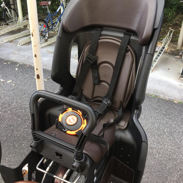 OGK(オージーケー)のOGK 自転車用、荷台子供のせ  チャイルドシート キッズ/ベビー/マタニティの外出/移動用品(自動車用チャイルドシート本体)の商品写真