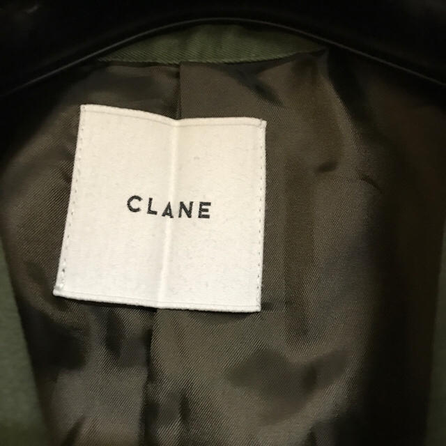 ACNE(アクネ)の(最終値下げ！！)CLANE クラネ カーキ フレア トレンチコート レディースのジャケット/アウター(トレンチコート)の商品写真