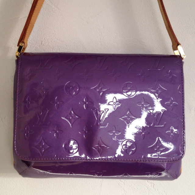 LOUIS VUITTON(ルイヴィトン)のルイヴィトンヴェルニ☆値下げします‼ レディースのバッグ(ショルダーバッグ)の商品写真