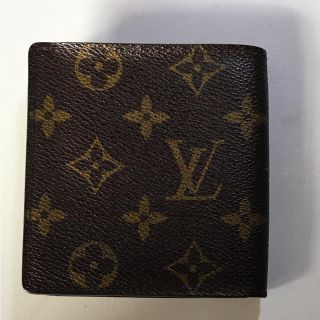 ルイヴィトン(LOUIS VUITTON)のlouis vuitton 折り財布(折り財布)