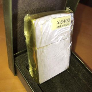 ジッポー(ZIPPO)のzippo GOLD 新品未使用(タバコグッズ)