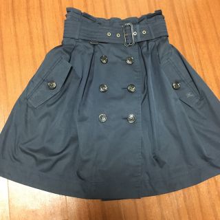 バーバリーブルーレーベル(BURBERRY BLUE LABEL)の美品 バーバリーブルーレーベル スカート 紺色(ひざ丈スカート)