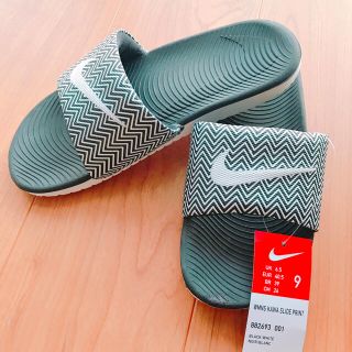 ナイキ(NIKE)の最終値下げ　新品未使用ナイキ ベナッシ 限定(サンダル)