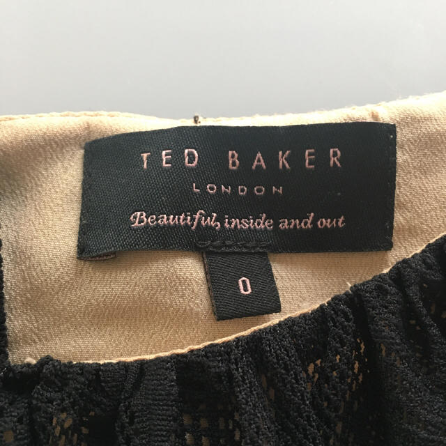 TED BAKER(テッドベイカー)のTED BAKER テッドベイカー ブラックドレス SIZE 0 レディースのワンピース(ひざ丈ワンピース)の商品写真