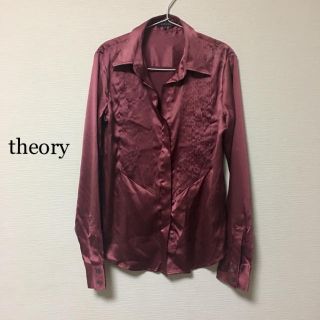 セオリー(theory)のtheory★美品★バーガンディ★シルクサテンシャツブラウス(シャツ/ブラウス(半袖/袖なし))