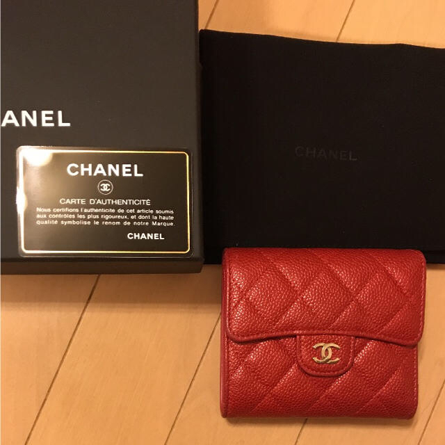 最終値下げ！！！CHANEL 折財布