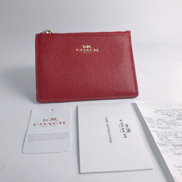 COACH(コーチ)のCOACH　コーチ　True Red キーリング付きID/カードケース　新品 レディースのファッション小物(名刺入れ/定期入れ)の商品写真