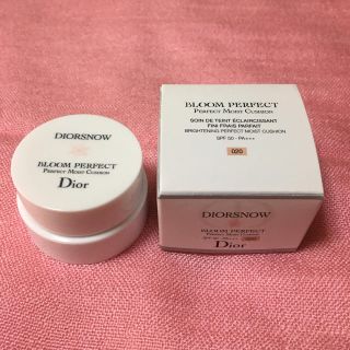 ディオール(Dior)のディオール スノーブルームパーフェクトクッション 020(ファンデーション)