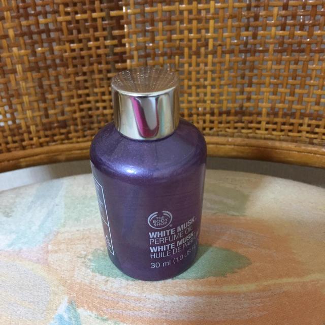 ザ ボディーショップ ホワイトムスク パヒュームオイル 30ml ザボディショップ / ホワイトムスク パフューム オイル(旧)の
