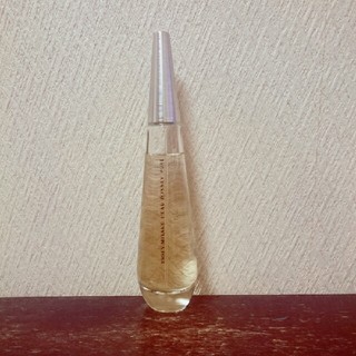 イッセイミヤケ(ISSEY MIYAKE)のロードゥイッセイピュア　オードパルファム　90m(香水(女性用))