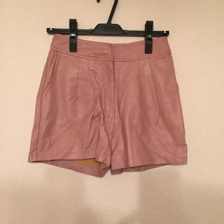 エモダ(EMODA)のEMODA レザーショートパンツ ピンク エモダ(ショートパンツ)