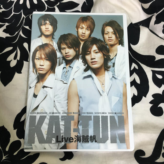 KAT-TUN(カトゥーン)のKAT-TUN LiveDVD エンタメ/ホビーのDVD/ブルーレイ(ミュージック)の商品写真