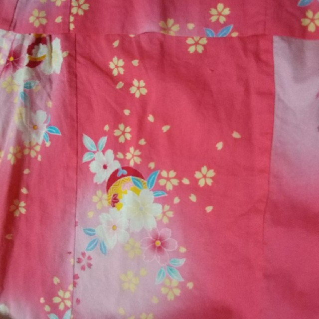 女児用浴衣  120 キッズ/ベビー/マタニティのキッズ服女の子用(90cm~)(甚平/浴衣)の商品写真