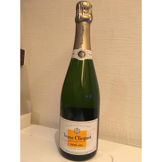 ヴーヴクリコ ホワイト(シャンパン/スパークリングワイン)