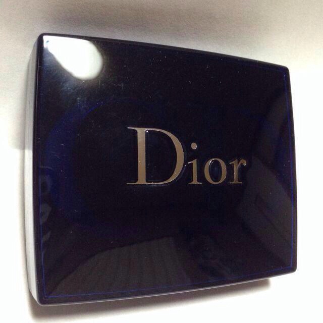 Christian Dior(クリスチャンディオール)のDiorアイシャドー【値下げ！】   コスメ/美容のベースメイク/化粧品(その他)の商品写真