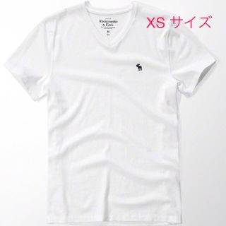 アバクロンビーアンドフィッチ(Abercrombie&Fitch)の数量限定特別価格♪【XS】大人気アバクロメンズ Vネック ワンポイント刺繍半袖T(Tシャツ/カットソー(半袖/袖なし))