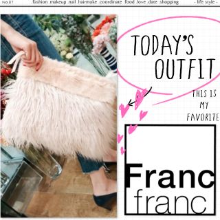 フランフラン(Francfranc)のボリュームファー クラッチバッグ ♡(クラッチバッグ)