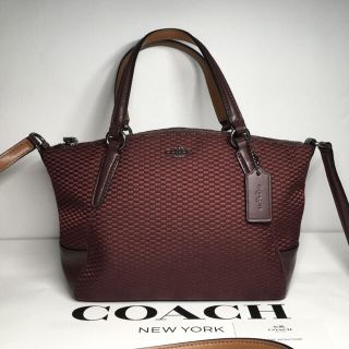 コーチ(COACH)の【2017秋冬最新モデル】COACH★ショルダー ワインレッド(ショルダーバッグ)