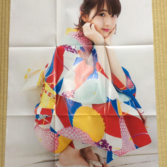 HKT48(エイチケーティーフォーティーエイト)の宮脇咲良HKT48  両面ビックポスター&ポストカード二枚セット エンタメ/ホビーのタレントグッズ(アイドルグッズ)の商品写真