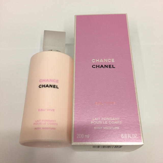 CHANEL(シャネル)のCHANEL チャンス オーヴィーヴ モイスチャー コスメ/美容のボディケア(ボディローション/ミルク)の商品写真